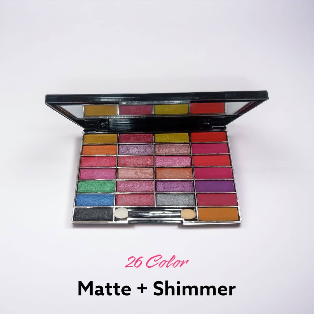 Mims 26 Color eyeshadow kit. Matte + Shimmer